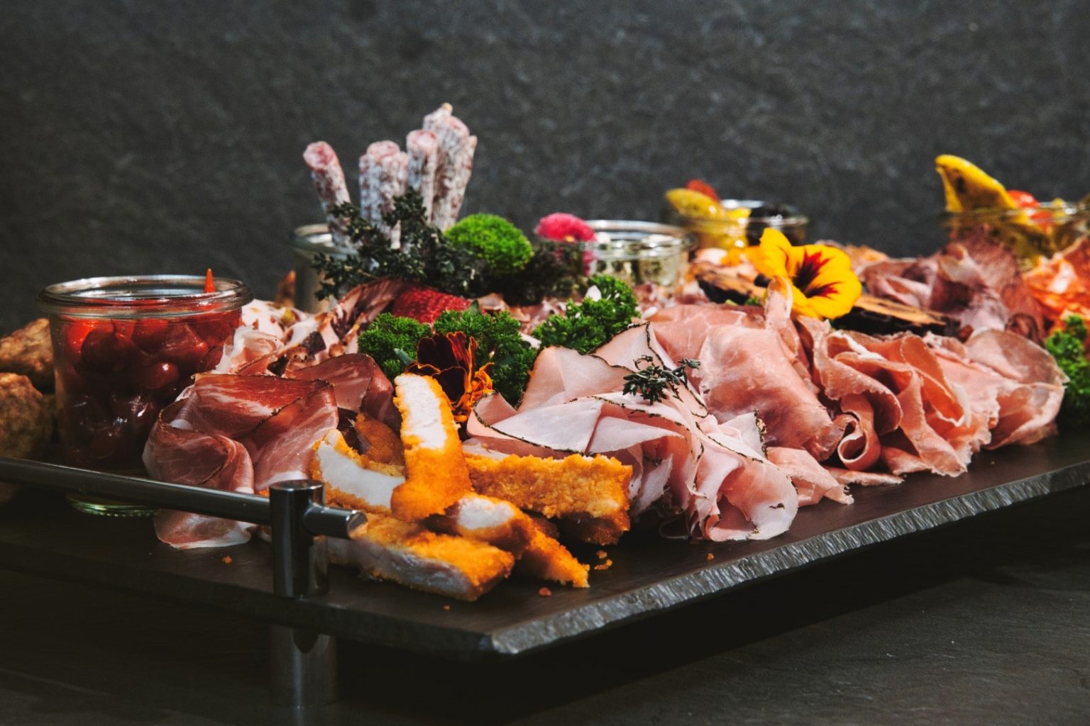 A7300991 (Large)-min